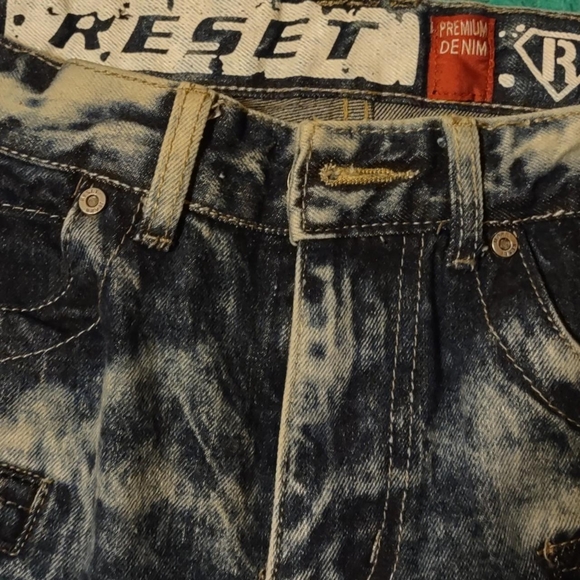 Reset platinum premium denim size 32/32 blue low rise skinny stacked jeans - Picture 4 of 5